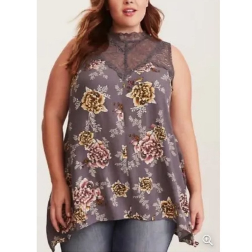 Torrid Grey Floral Illusion Sharkbites Lace Tank Top/Tunic. Size 3. P4